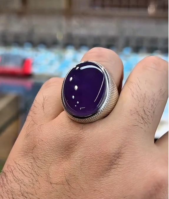 100% Original Antique Aqeeq Purple VIP Ring Most Demanded