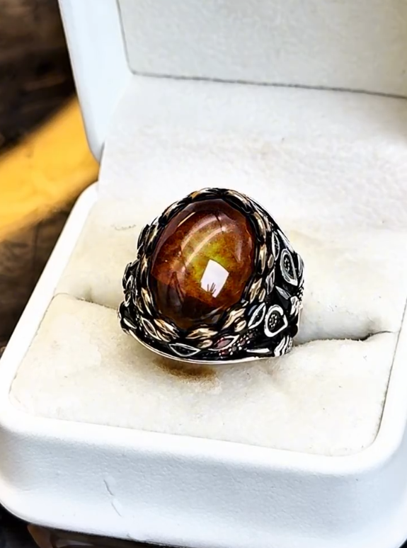 100% Original Color Changer Stone VIP Ring Most Demanded