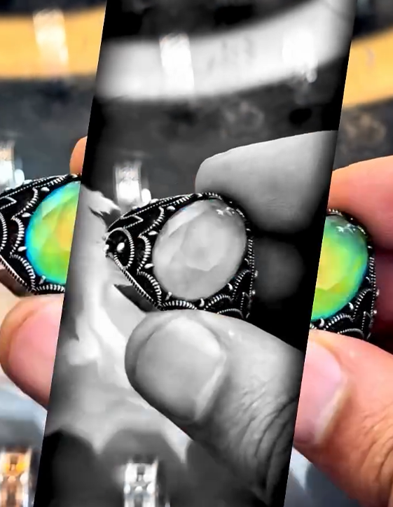 100% Original Color Changer Stone VIP Ring Most Demanded